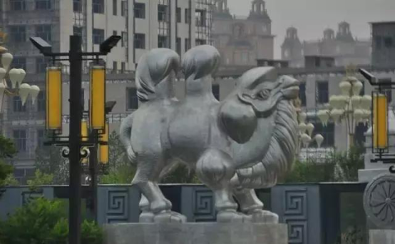 雄浑气魄中一抹绕指的温柔--康巴什1659.png