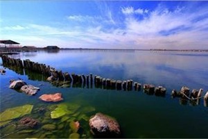 鄂尔多斯童话镇·红海子湿地公园