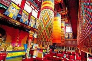 蒙语版《十一世乌兰活佛传》出版发行