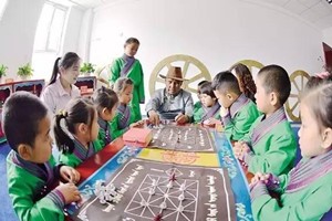 伊金霍洛旗民族传统文化 : 小棋子有大智慧